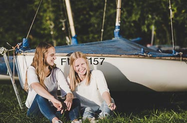 Freundinnen Shooting Fabienne & Kassi - Rhein 2015