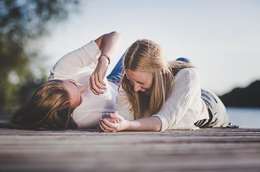 Freundinnen Shooting Fabienne & Kassi - Rhein 2015